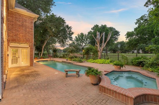 7403 Timberlake Drive, Sugar Land, TX 77479