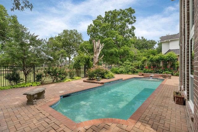 7403 Timberlake Drive, Sugar Land, TX 77479