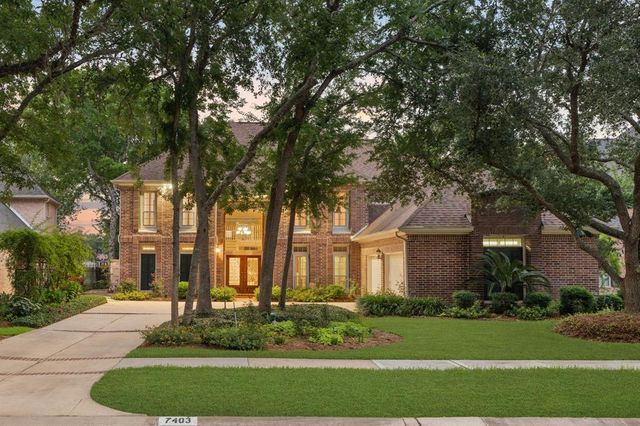 7403 Timberlake Drive, Sugar Land, TX 77479