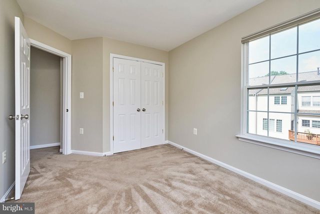 4100 FOUNTAINSIDE LN, Fairfax, VA 22030