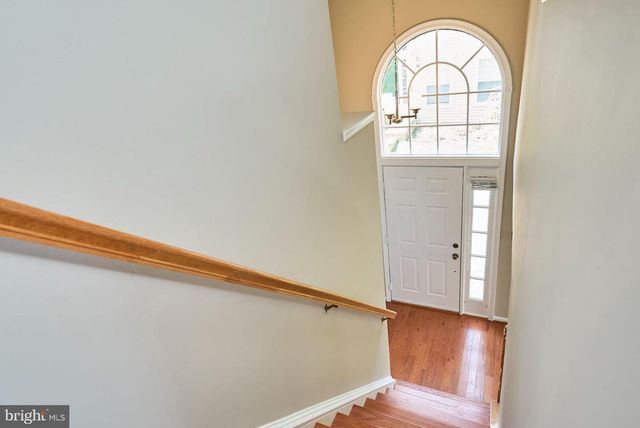 4100 FOUNTAINSIDE LN, Fairfax, VA 22030