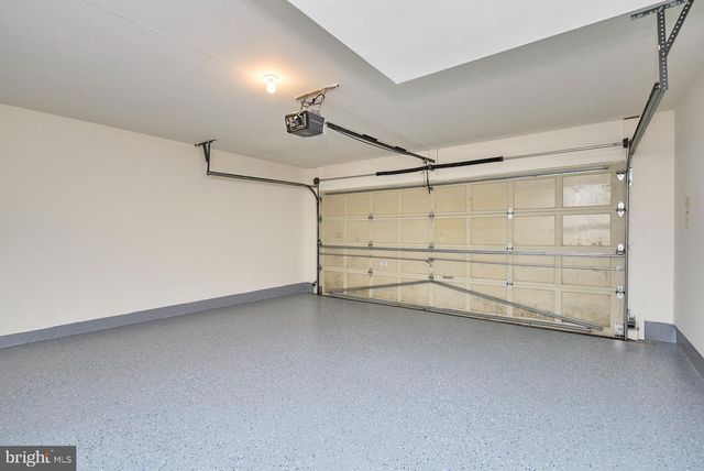 4100 FOUNTAINSIDE LN, Fairfax, VA 22030