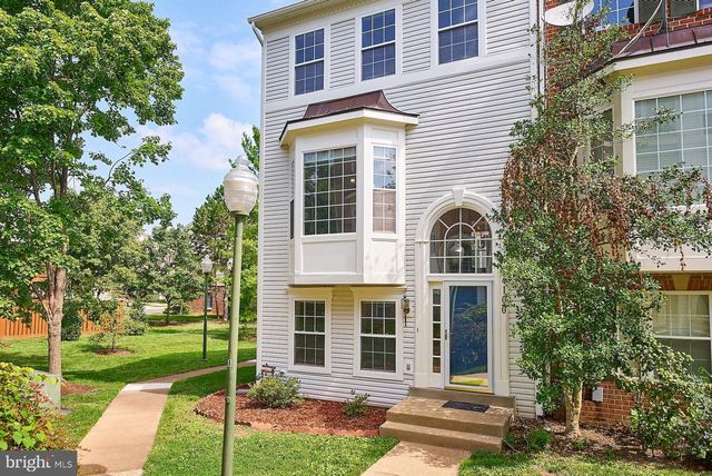 4100 FOUNTAINSIDE LN, Fairfax, VA 22030