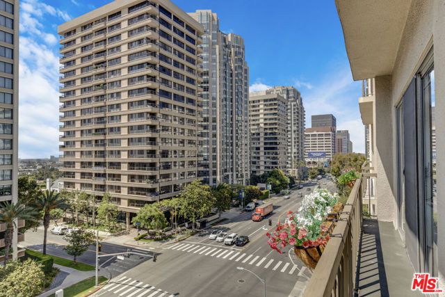 10747 Wilshire Boulevard 902, Los Angeles, CA 90024