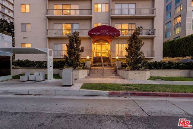 10747 Wilshire Boulevard 902, Los Angeles, CA 90024