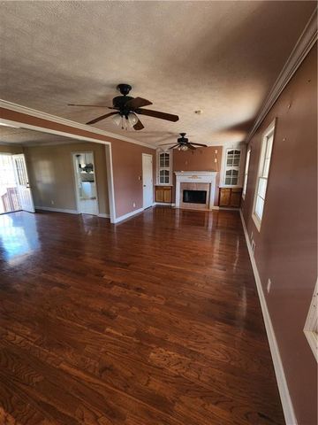 3258 Old Salem SE Road, Conyers, GA 30013