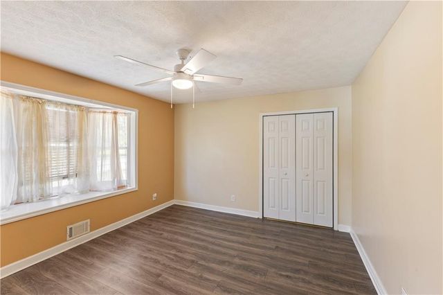 3258 Old Salem Road SE, Conyers, GA 30013