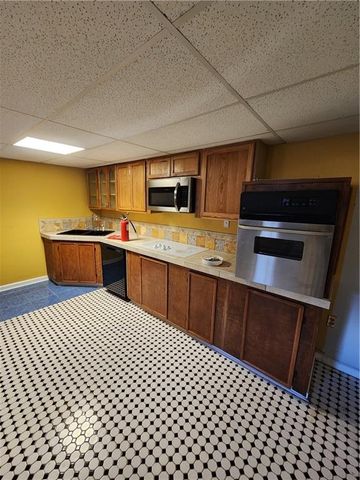 3258 Old Salem SE Road, Conyers, GA 30013