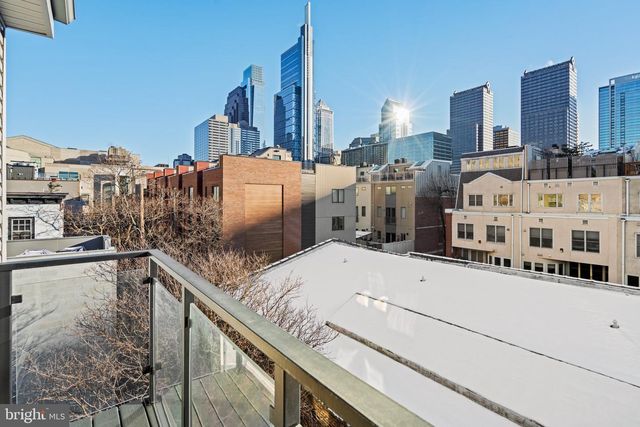 2130 SPRING ST, Philadelphia, PA 19103