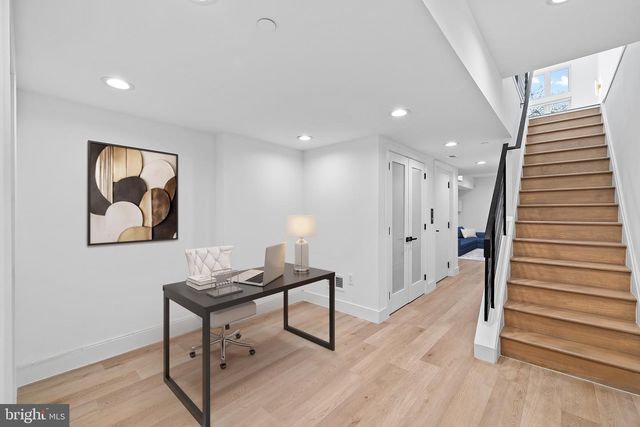 2130 SPRING ST, Philadelphia, PA 19103