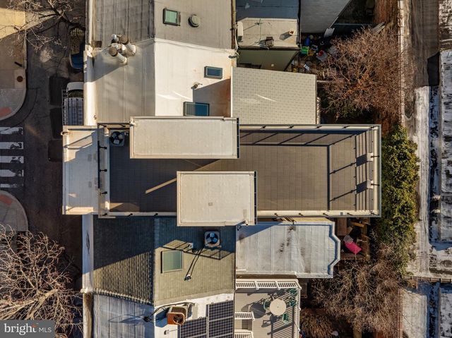 2130 SPRING ST, Philadelphia, PA 19103