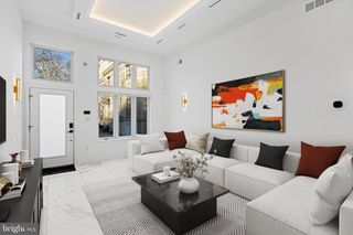 2130 SPRING ST, Philadelphia, PA 19103