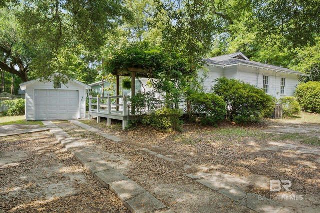 251 N Wacker Lane, Mobile, AL 36608