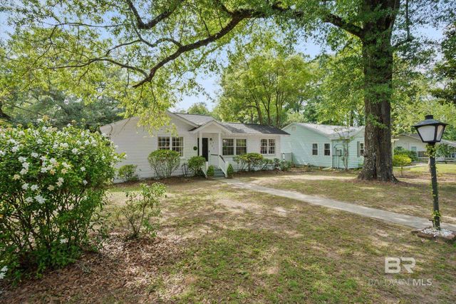 251 N Wacker Lane, Mobile, AL 36608