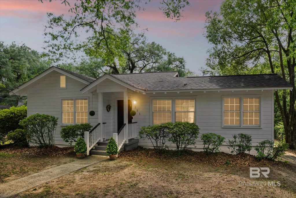 251 N Wacker Lane, Mobile, AL 36608
