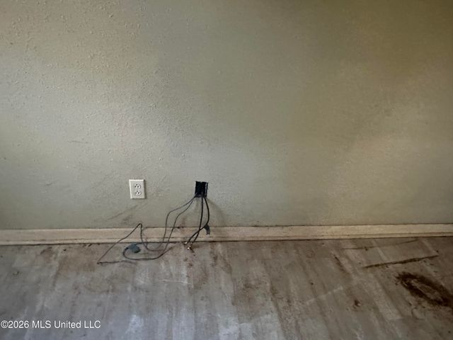 1304 May Street, Ocean Springs, MS 39564