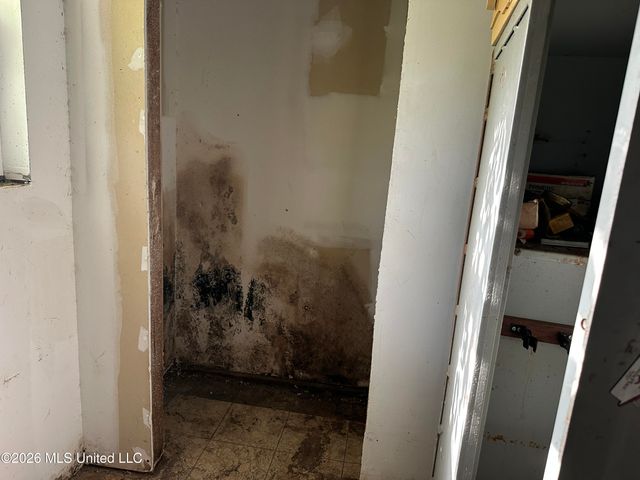 1304 May Street, Ocean Springs, MS 39564