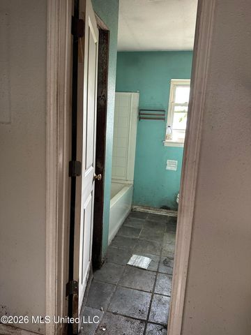 1304 May Street, Ocean Springs, MS 39564