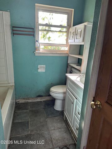 1304 May Street, Ocean Springs, MS 39564