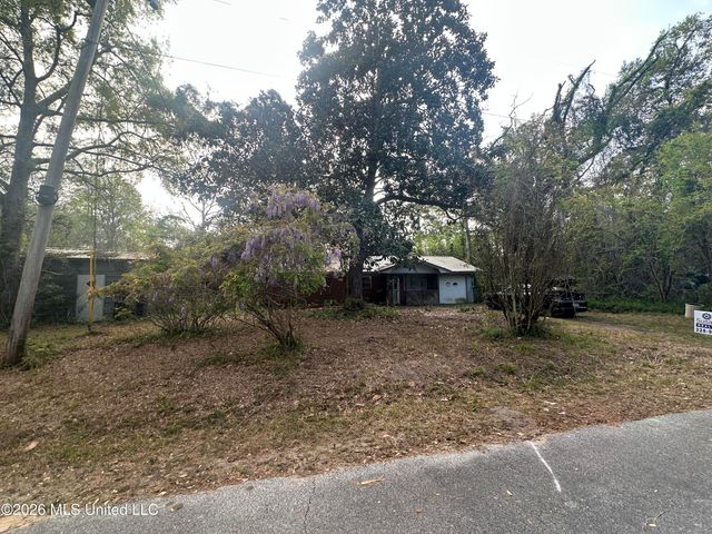 1304 May Street, Ocean Springs, MS 39564