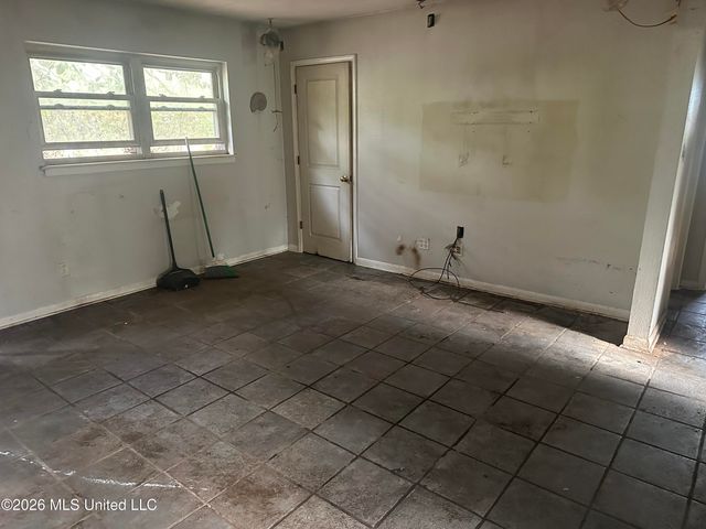 1304 May Street, Ocean Springs, MS 39564