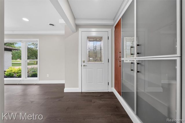 4251 Derry Road, Bloomfield Hills, MI 48302