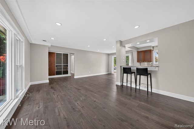 4251 Derry Road, Bloomfield Hills, MI 48302