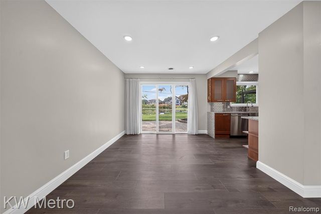 4251 Derry Road, Bloomfield Hills, MI 48302