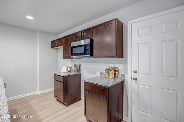 5429 AMAZON Avenue, Jacksonville, FL 32254