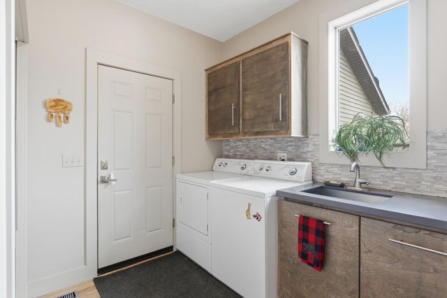 24525 112th Street NW, Zimmerman, MN 55398