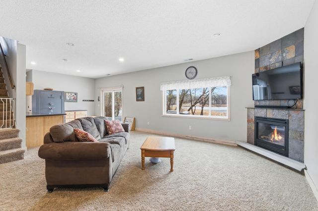 24525 112th Street NW, Zimmerman, MN 55398