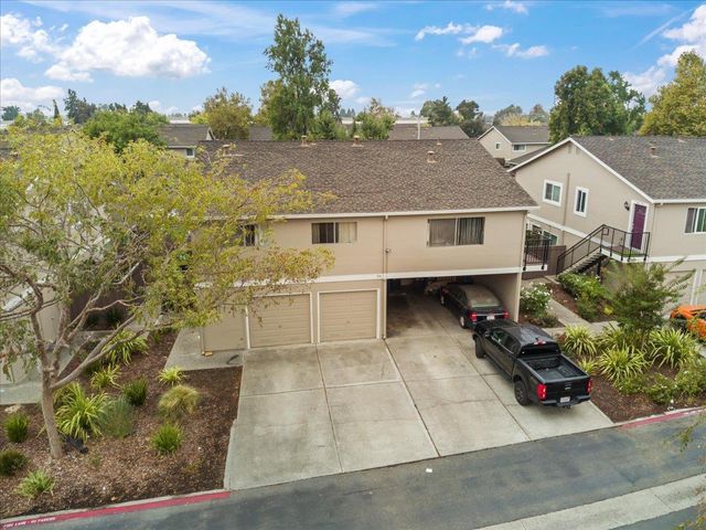 352 San Petra Court 1, Milpitas, CA 95035