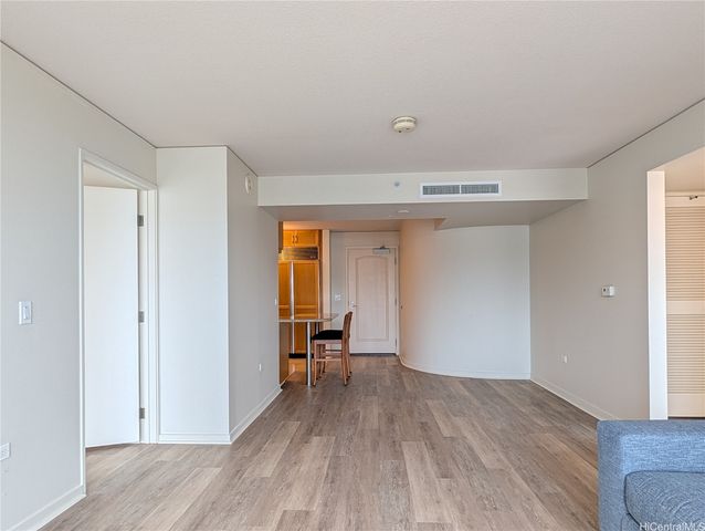 1296 Kapiolani Boulevard II809, Honolulu, HI 96814