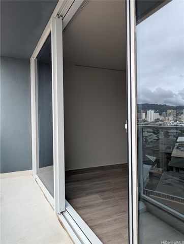 1296 Kapiolani Boulevard II809, Honolulu, HI 96814