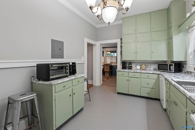 1247 East Main Street, Albertville, AL 35951