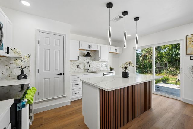 2818 Lowell Drive, Irving, TX 75062