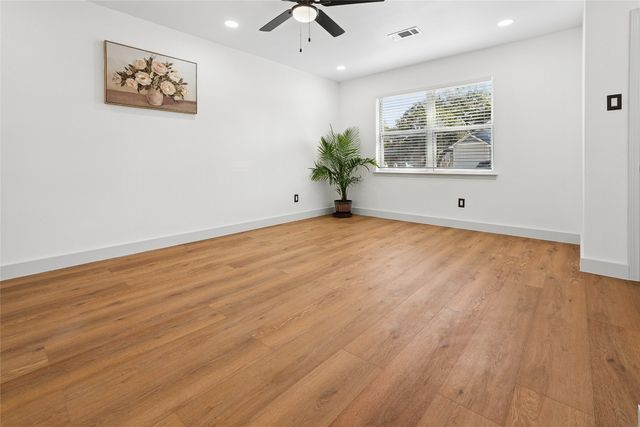 2818 Lowell Drive, Irving, TX 75062