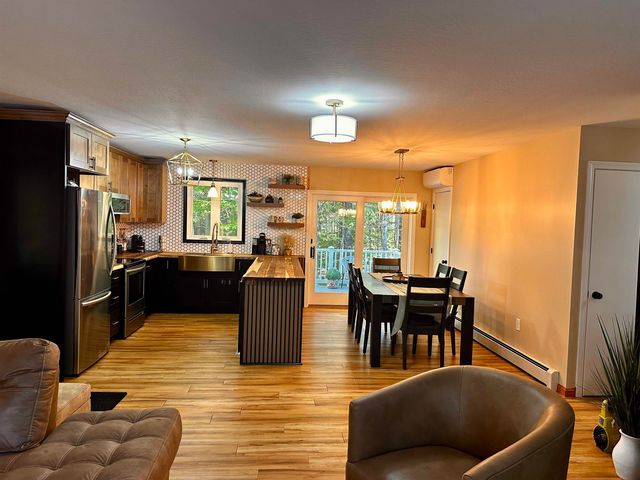 1532 East Conway Road, Conway, NH 03813