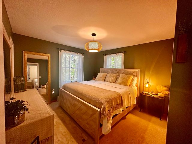 1532 East Conway Road, Conway, NH 03813