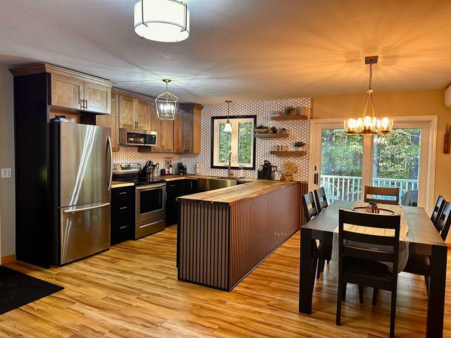 1532 East Conway Road, Conway, NH 03813