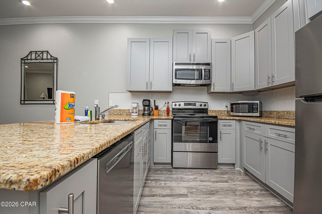 Image 15 of property listing at 17135 Front Beach Road 23, Panama City Beach, FL 32413