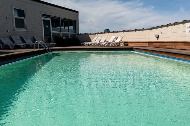 12 Stoneholm St 315, Boston, MA 02115