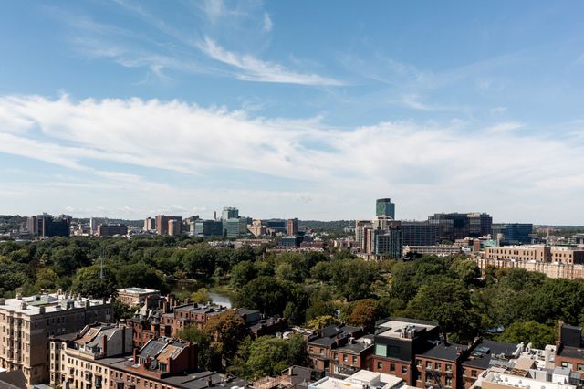 12 Stoneholm St 315, Boston, MA 02115