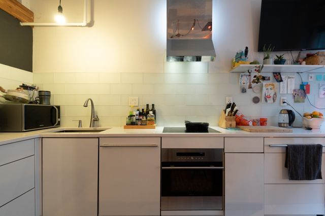 12 Stoneholm St 315, Boston, MA 02115