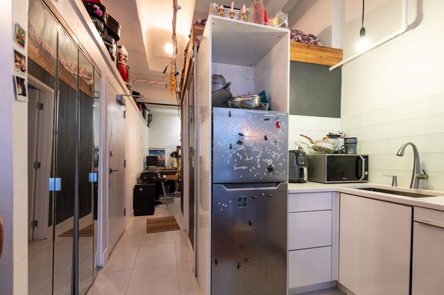 12 Stoneholm St 315, Boston, MA 02115