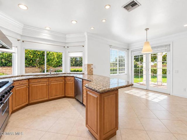 5801 Middle Crest Drive, Agoura Hills, CA 91301