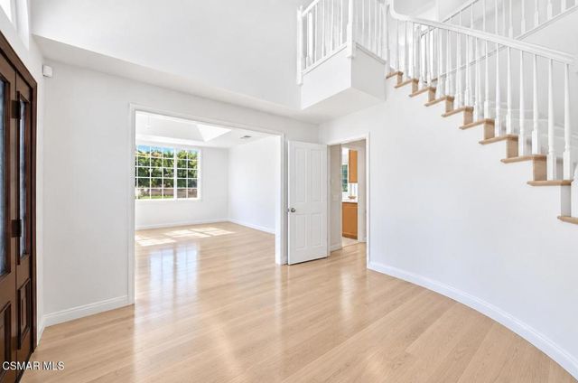 5801 Middle Crest Drive, Agoura Hills, CA 91301