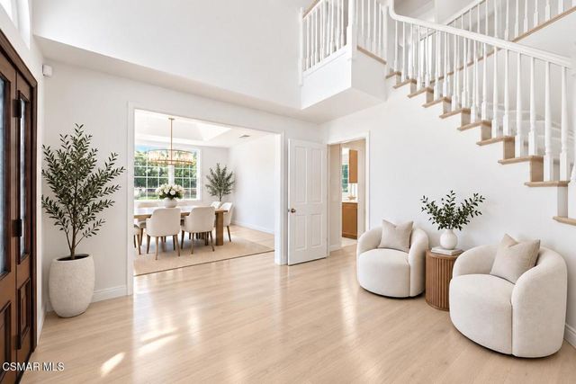 5801 Middle Crest Drive, Agoura Hills, CA 91301