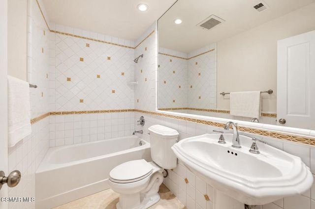 5801 Middle Crest Drive, Agoura Hills, CA 91301