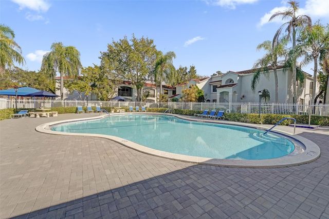 11970 NW 11th Street 11970, Pembroke Pines, FL 33026